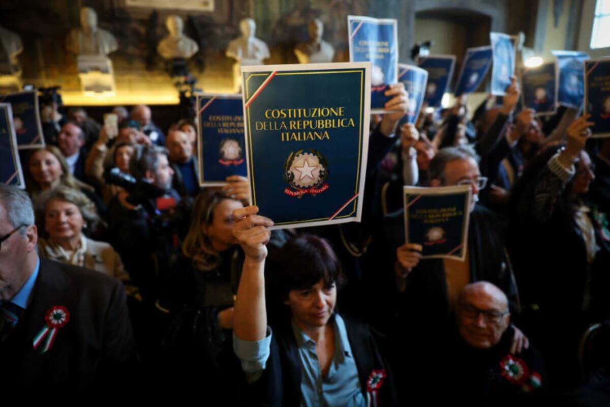 Giustizia, contro la riforma: nell’anno giudiziario i magistrati d’Italia lasciano le aule per protesta Giustizia, contro la riforma: nell’anno giudiziario i magistrati d’Italia lasciano le aule per protesta