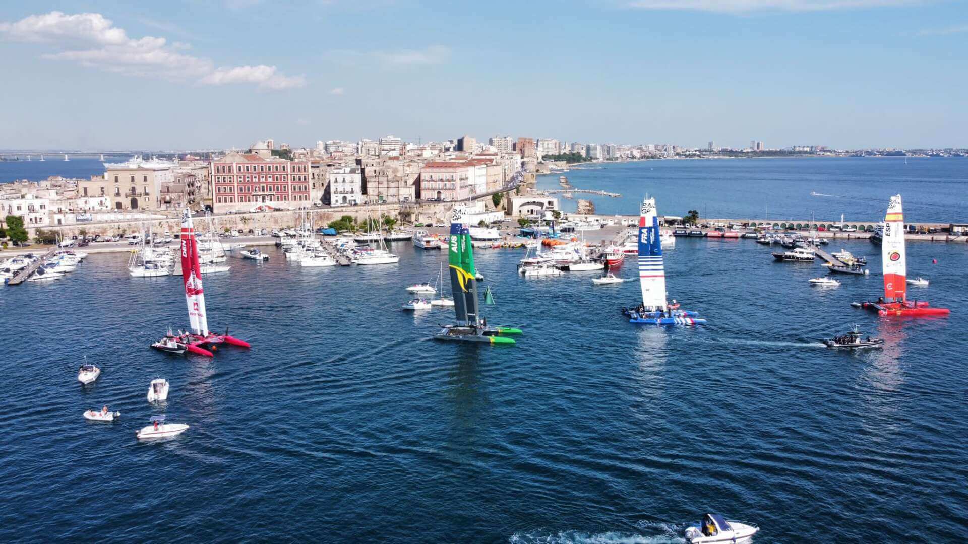Taranto, niente Sail Gp a settembre: saltano gli acconti per le prenotazioni nei B&b