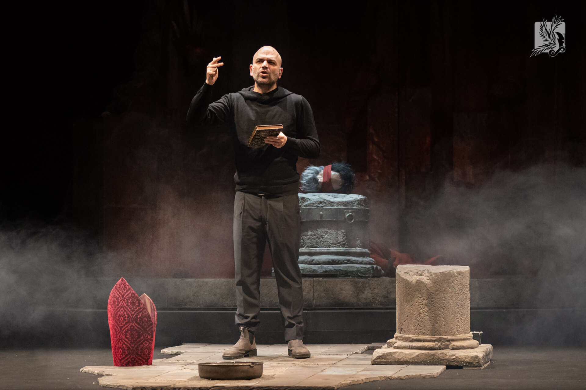 Roberto Saviano in Puglia: a Taranto e Bari lo spettacolo Sanghenapule Roberto Saviano in Puglia: a Taranto e Bari lo spettacolo Sanghenapule