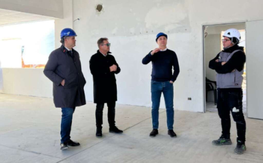 Galleria foto 'Bari, continuano i lavori per i nuovi asili nido “La Nave” e “Il Fiore” al quartiere San Paolo – FOTO' - foto 1