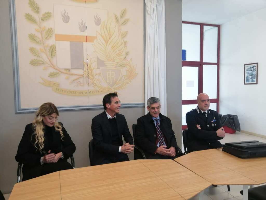 Galleria foto 'Taranto, il carcere è sovraffollato: le detenute chiedono dignità' - foto 1