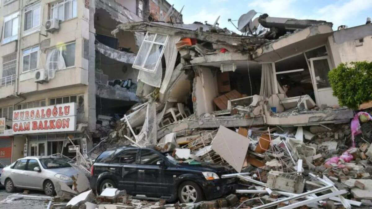 Terremoto in Tibet: scossa di magnitudo 7.1, un centinaio le vittime Terremoto in Tibet: scossa di magnitudo 7.1, un centinaio le vittime