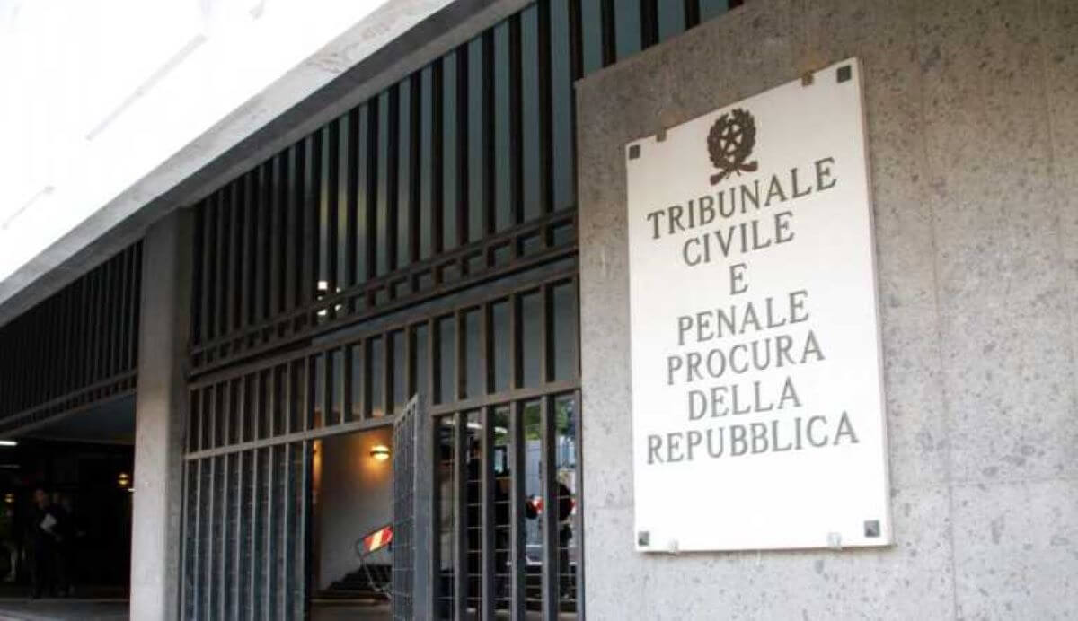 Violenza sessuale su una 23enne di Massafra: chiesta la condanna a 8 anni per 3 ragazzi