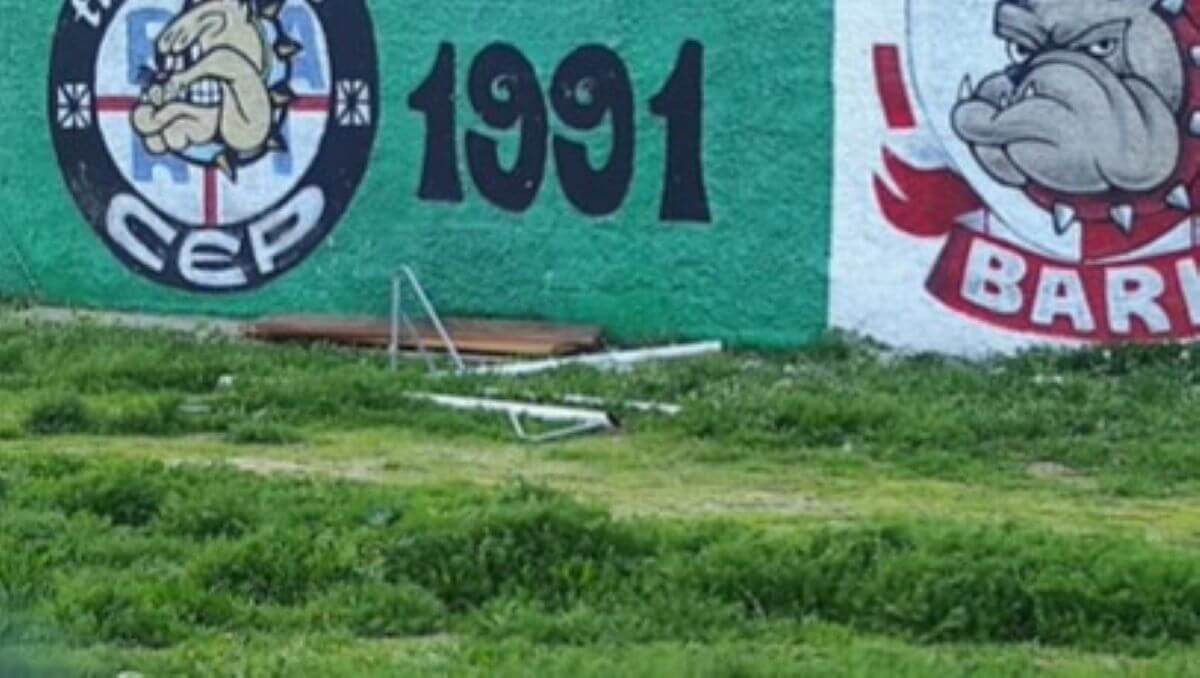 Bari, vandali in azione nel quartiere San Paolo: salta l’inaugurazione del campo da calcio