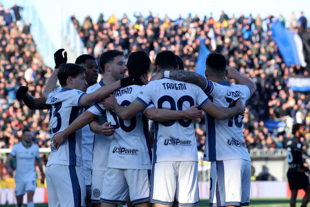 Galleria foto 'Serie A: Supercoppa archiviata, l’Inter torna a vincere. A Venezia basta Darmian' - foto 1