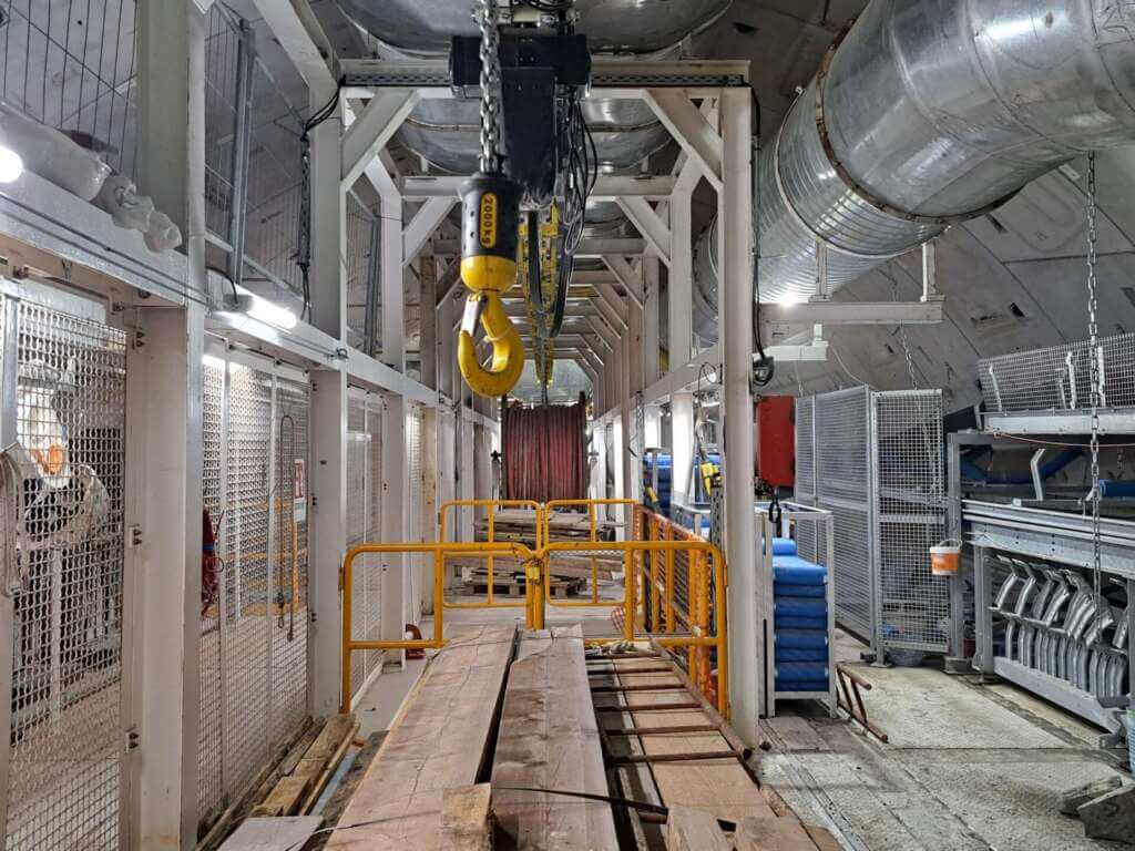 Galleria foto 'Alta velocità Bari-Napoli: studenti del Politecnico in visita ai cantieri ad Apice – FOTO' - foto 5