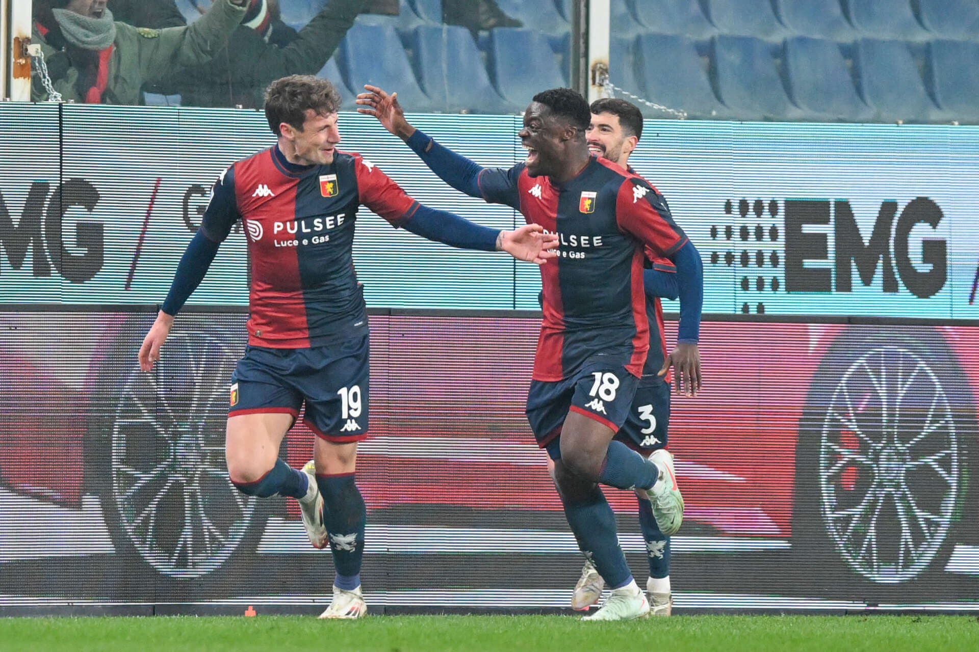 Serie A, Pinamonti e Cornet affondano i lagunari di Di Francesco: Genoa-Venezia 2-0. Sorride Vieira
