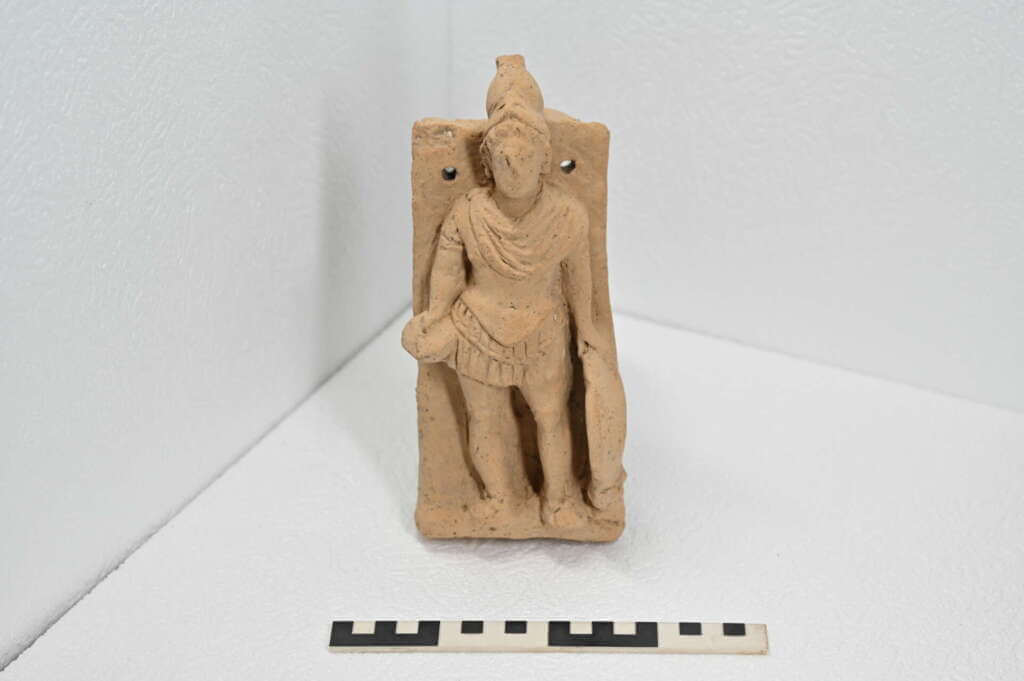 Alta velocità Napoli-Bari: durante i lavori emerge un tesoro archeologico – FOTO e VIDEO Alta velocità Napoli-Bari: durante i lavori emerge un tesoro archeologico – FOTO e VIDEO