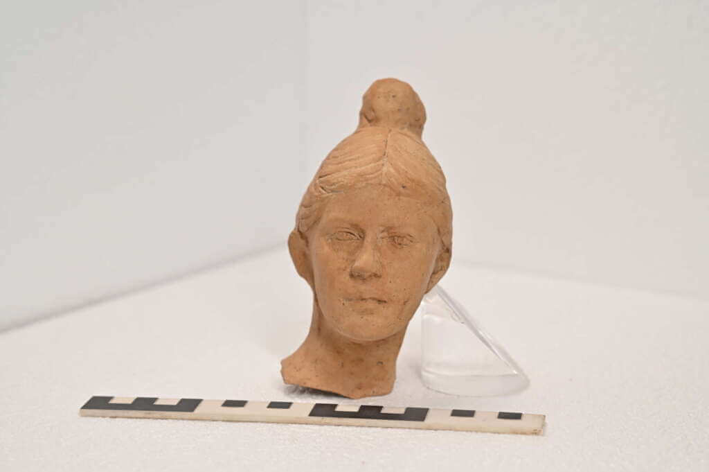 Alta velocità Napoli-Bari: durante i lavori emerge un tesoro archeologico – FOTO e VIDEO Alta velocità Napoli-Bari: durante i lavori emerge un tesoro archeologico – FOTO e VIDEO