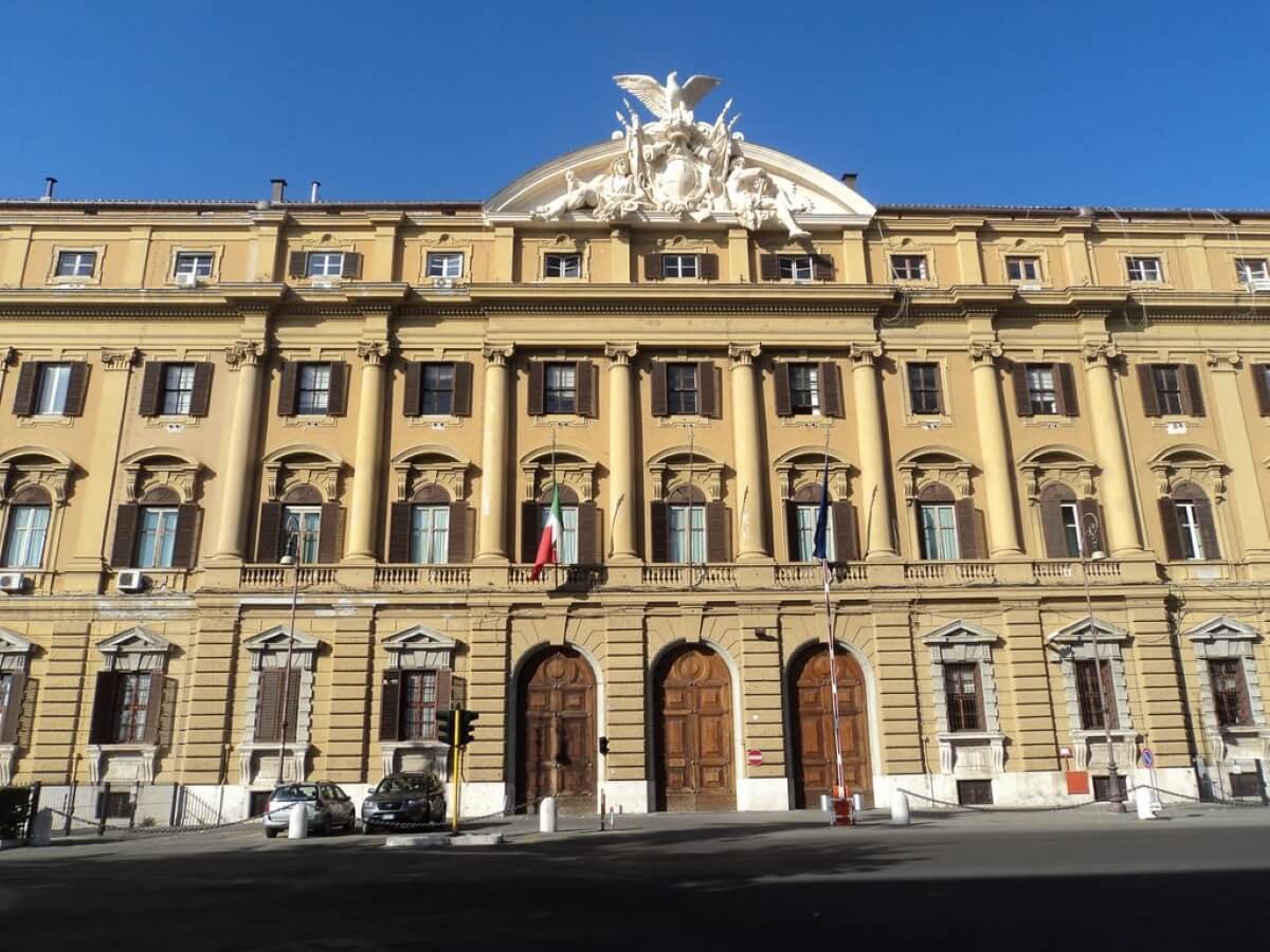 Italia, Pil tra i più deboli d’Europa: crescita sotto lo 0,6% fino al 2027
