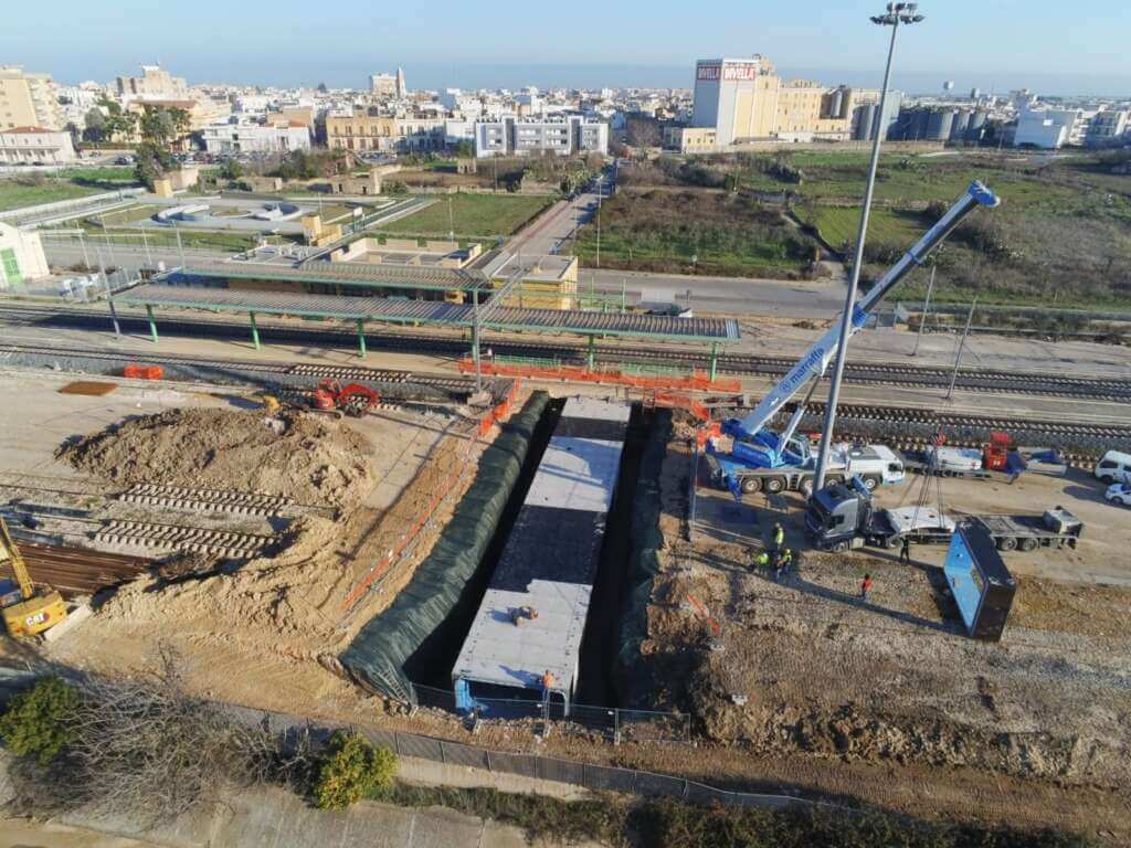 Galleria foto 'Trasporti, due stazioni del Barese diventano hub intermodali: Fse investe 13 mln' - foto 1