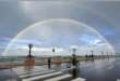 Maltempo a Bari, spunta un doppio arcobaleno dopo il temporale: il fenomeno impazza sui social