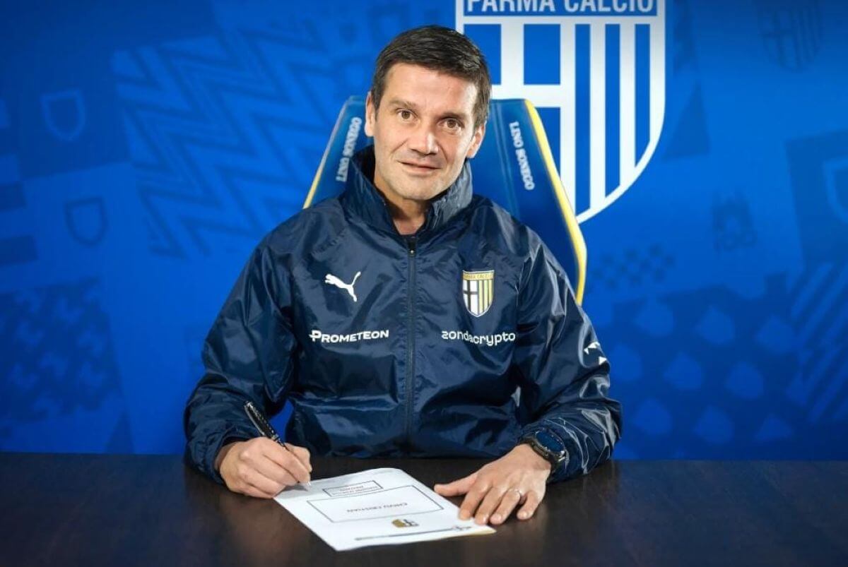Serie A, Cristian Chivu sostituisce l’esonerato Pecchia: è stato l’allenatore dell’Inter Primavera Serie A, Cristian Chivu sostituisce l’esonerato Pecchia: è stato l’allenatore dell’Inter Primavera