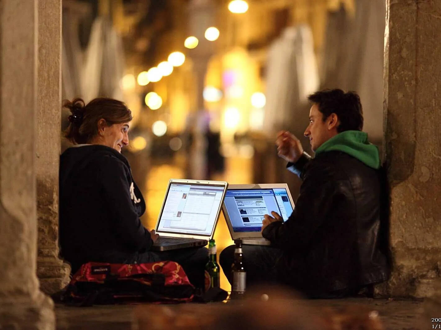 Le relazioni dettate dalla connessione e la mancanza di amore vero Le relazioni dettate dalla connessione e la mancanza di amore vero