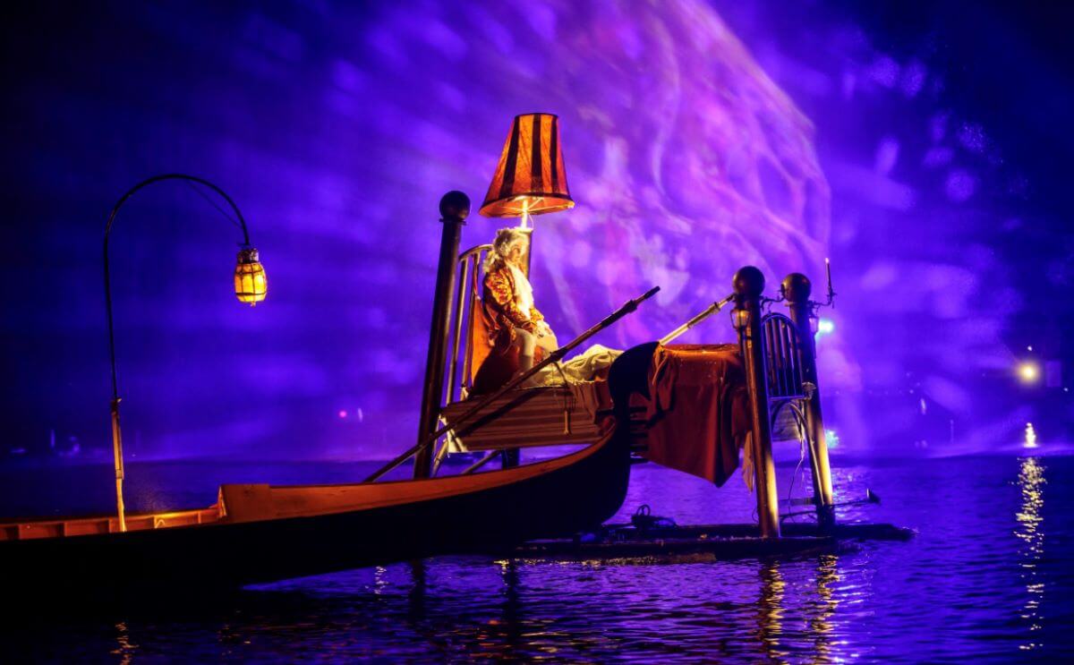 “Giacomo. Una storia d’amore”. Un water show celebra Casanova “Giacomo. Una storia d’amore”. Un water show celebra Casanova