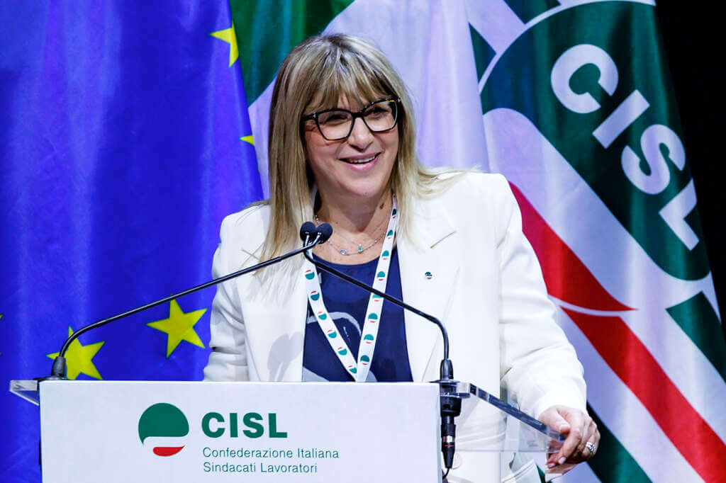 Galleria foto 'Cisl, la tarantina Daniela Fumarola è la nuova segretaria generale del sindacato' - foto 1