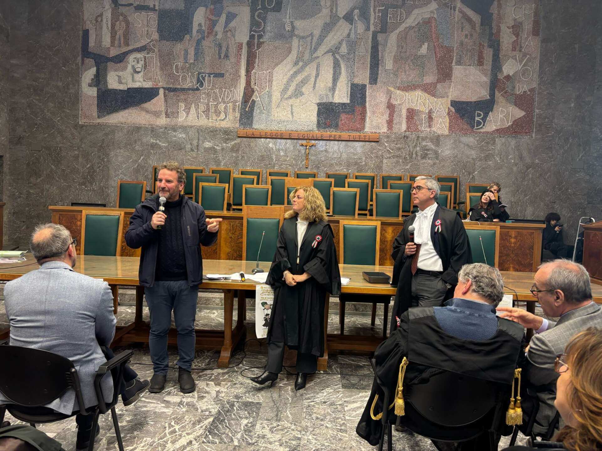 Sciopero dei magistrati a Bari, don Angelo Cassano (Libera): «C’è fame di giustizia e verità» – VIDEO