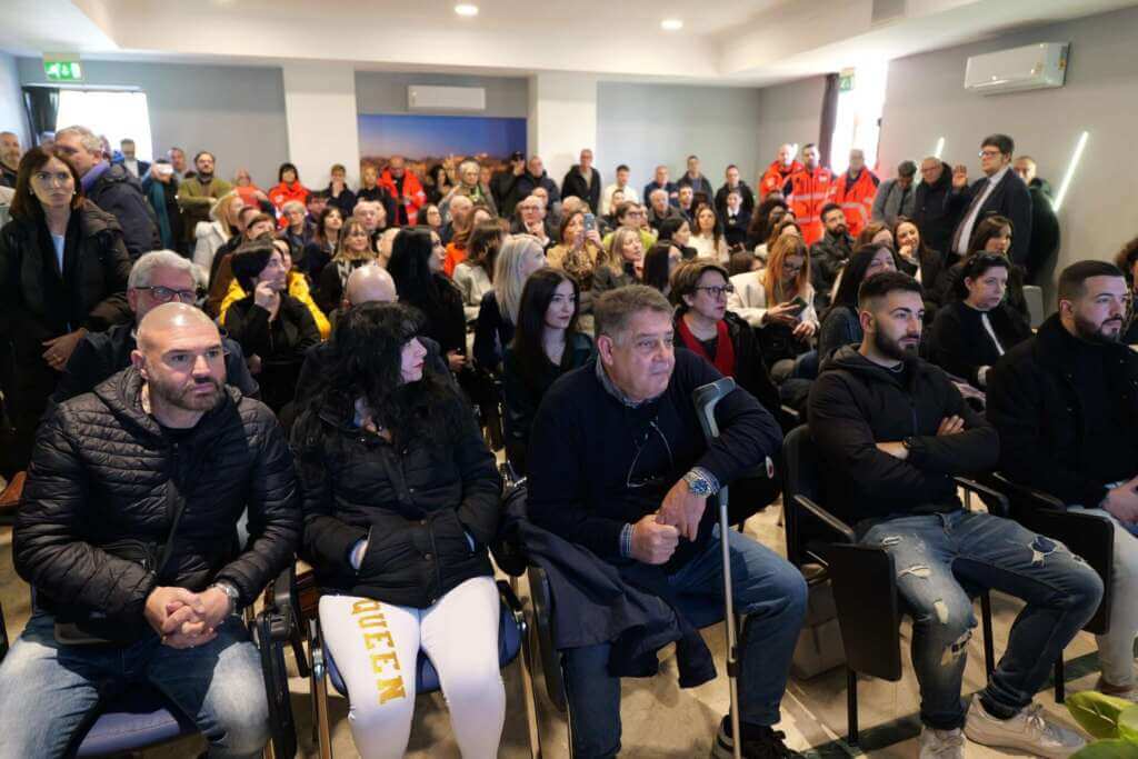 Galleria foto 'Brindisi, nuovo personale per la Sanitaservice. Emiliano: «Bella giornata per i lavoratori» – VIDEO' - foto 14
