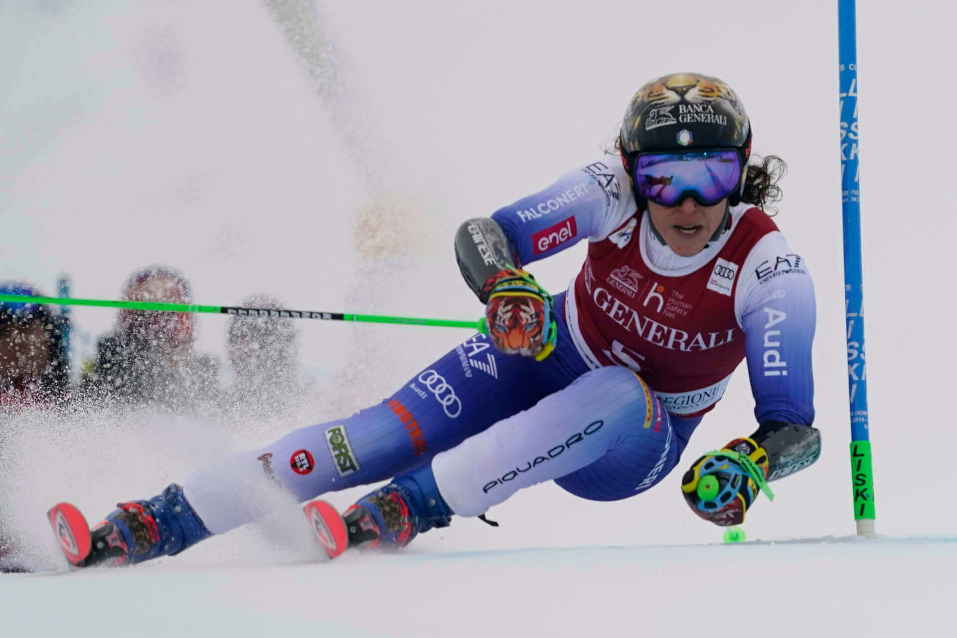 Slalom gigante, per Brignone vittoria numero 16: battuto il record di Alberto Tomba Slalom gigante, per Brignone vittoria numero 16: battuto il record di Alberto Tomba
