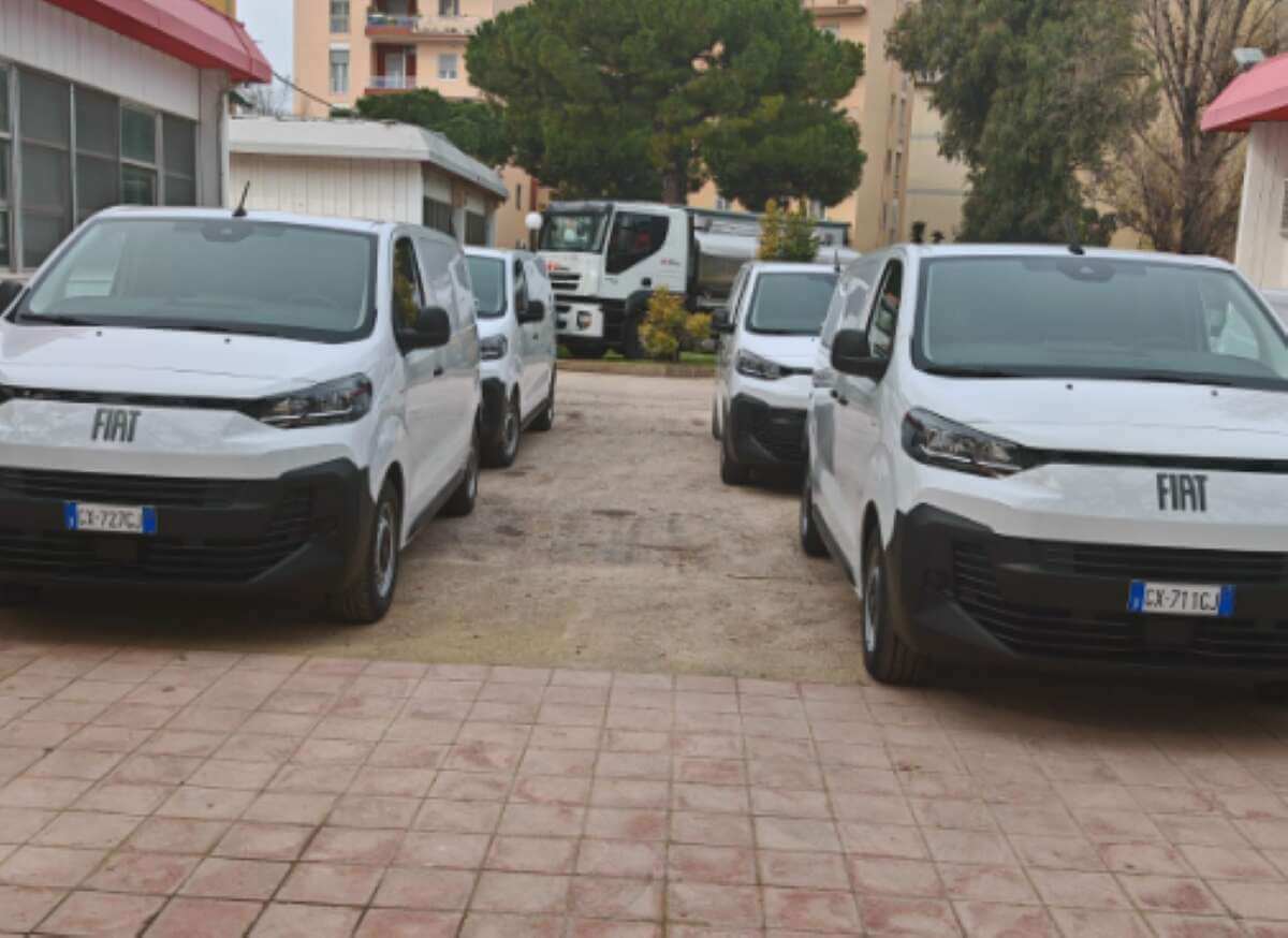 Bari Multiservizi, accelera la transizione ecologica con l’arrivo di quattro nuovi mezzi Fiat elettrici
