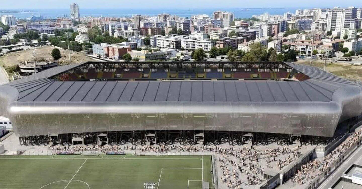 Taranto, svelato il rendering del nuovo stadio Iacovone: ecco come sarà la copertura – FOTO
