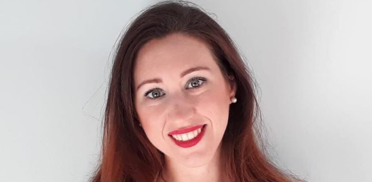 Medico di base e star dei social si dimette dopo gli attacchi sui social: «Nessun rispetto per la mia malattia»