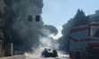 Bari, paura in via Giulio Petroni: in fiamme un’auto. Il conducente riesce a mettersi in salvo