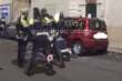 Bari, perde il controllo della moto e finisce contro un’auto parcheggiata: grave un centauro