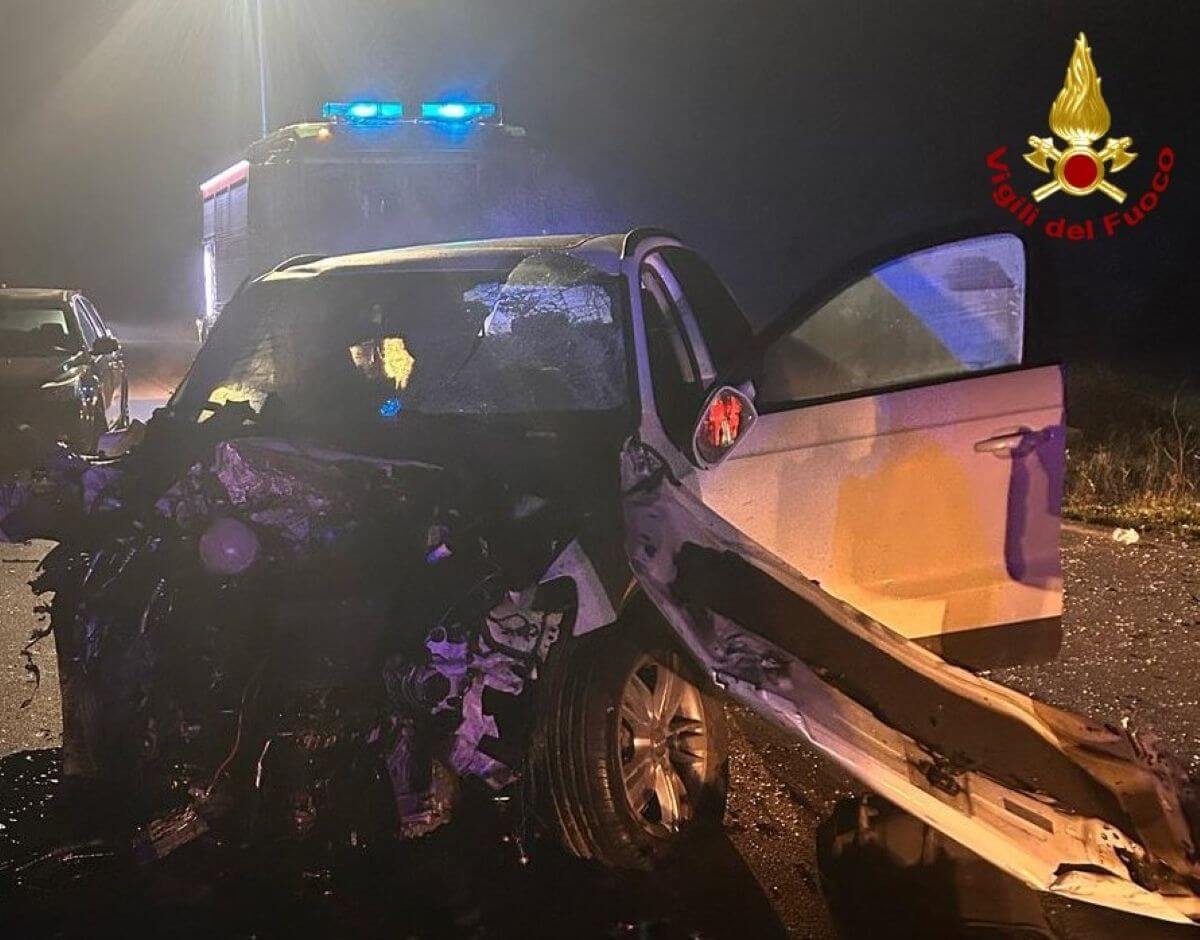 Terribile incidente sulla provinciale tra Gioia e Acquaviva: morti un 44enne e un 19enne