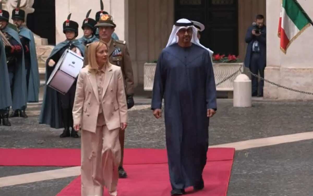 Italia-Emirati Arabi Uniti, Meloni: «Giornata storica. Investimenti da 40 miliardi di dollari» Italia-Emirati Arabi Uniti, Meloni: «Giornata storica. Investimenti da 40 miliardi di dollari»