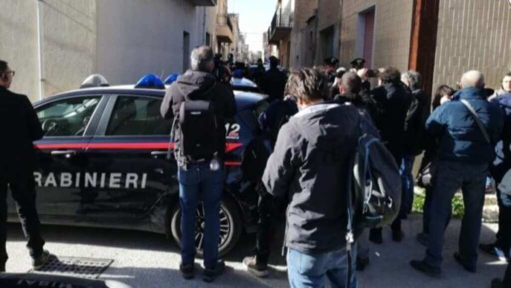 Galleria foto 'Maxi blitz a Palermo, dal carcere i boss ordinavano spedizioni punitive: 183 arresti' - foto 1
