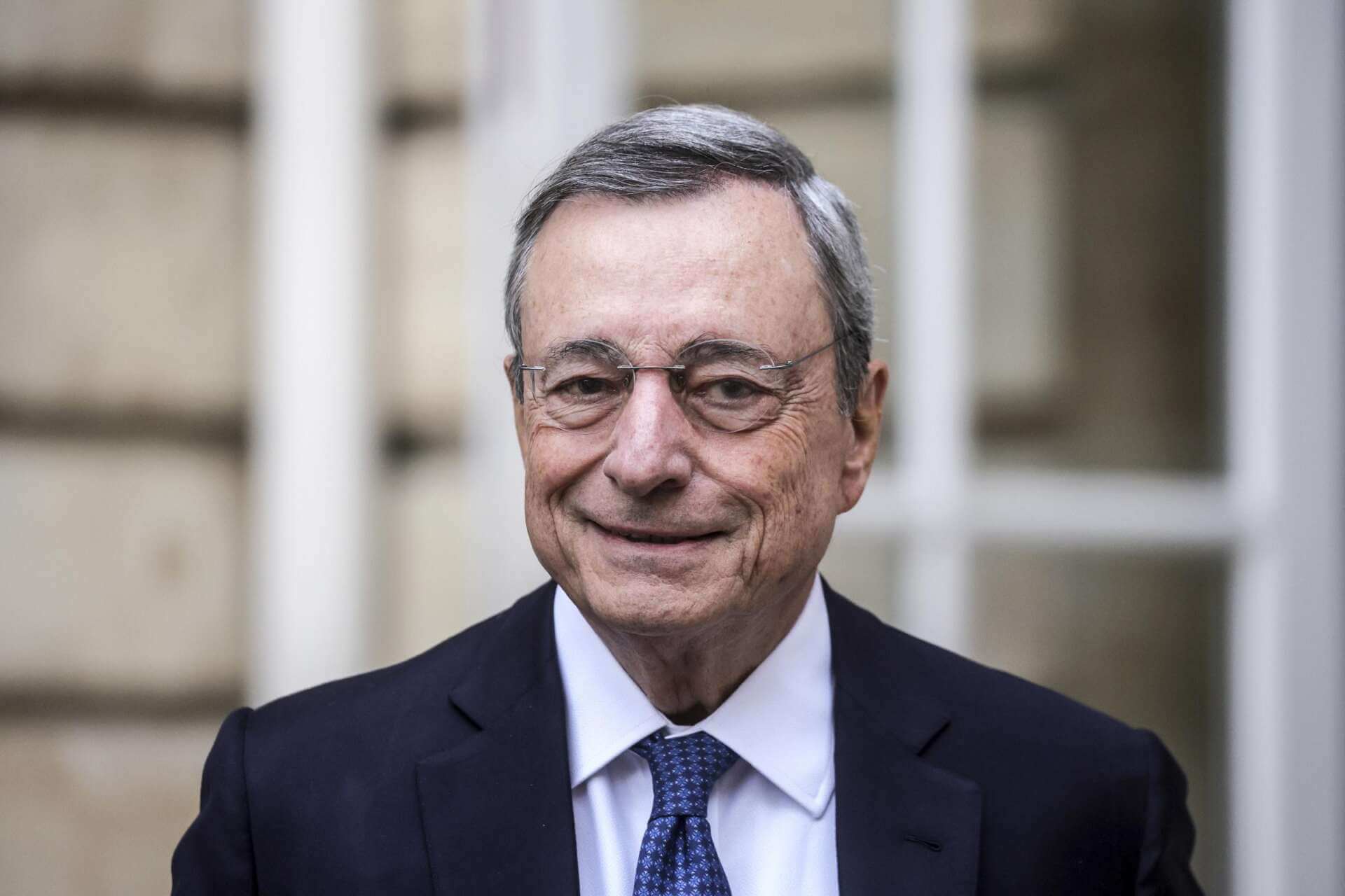 Draghi avverte l’Ue: «Non solo i dazi Usa, si sta autolimitando»