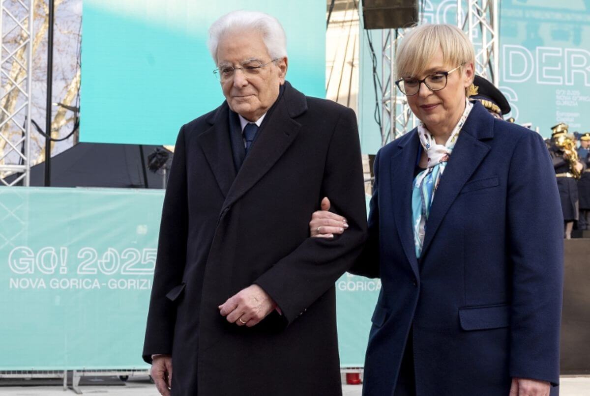 Mattarella a Gorizia: «Un messaggio di fiducia nel futuro dell’Europa» Mattarella a Gorizia: «Un messaggio di fiducia nel futuro dell’Europa»