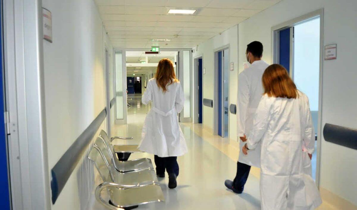 Bari, non si trovano otto esami: laurea in medicina annullata dodici anni dopo Bari, non si trovano otto esami: laurea in medicina annullata dodici anni dopo