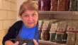 Bari, Nunzia Caputo apre la sua “boutique” di orecchiette e prodotti tipici – VIDEO