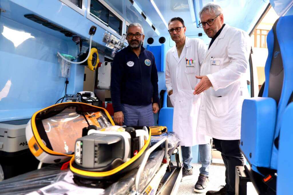 Bari, al Policlinico nuove ambulanze per la rianimazione e le emergenze neonatali – FOTO e VIDEO