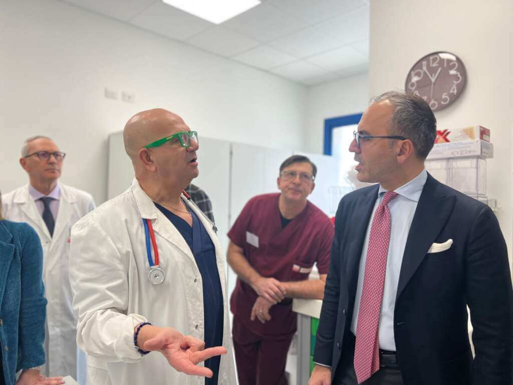 Galleria foto 'Andria, più posti letto e tecnologie avanzate: il nuovo reparto di Medicina interna del “Bonomo” – VIDEO' - foto 4