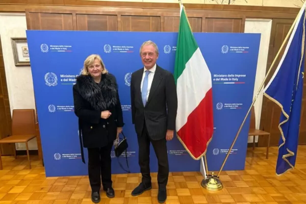 Taranto, la commissaria prefettizia incontra il ministro Urso: «Focus sull’ex Ilva» Taranto, la commissaria prefettizia incontra il ministro Urso: «Focus sull’ex Ilva»
