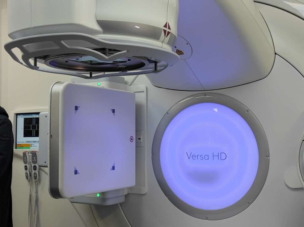 Foggia, un nuovo acceleratore lineare al Policlinico: «Terapie più precise ed efficaci» – VIDEO Foggia, un nuovo acceleratore lineare al Policlinico: «Terapie più precise ed efficaci» – VIDEO