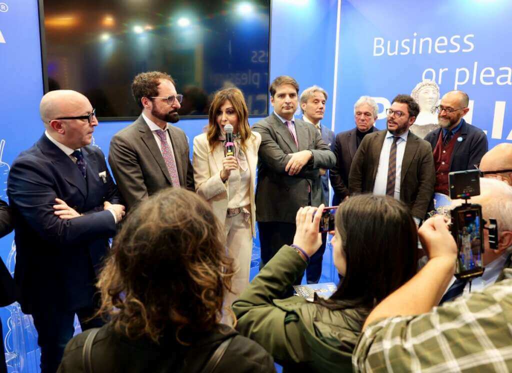 Galleria foto 'Bit Milano, l’avventura della Puglia parte con “Pietramadre”: Santanché alla presentazione – FOTO e VIDEO' - foto 11
