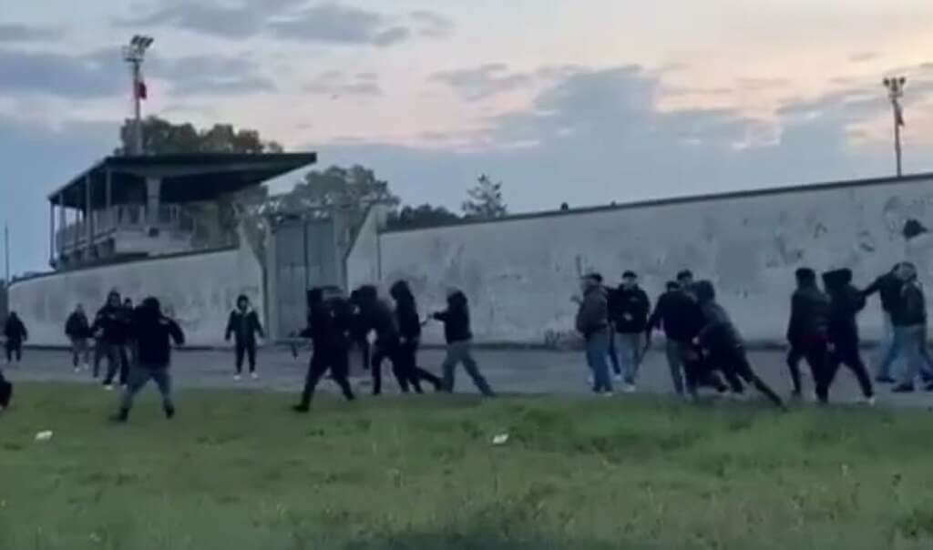 Galleria foto 'Dalla Terza categoria alla Serie B, passando per la Promozione: la violenza nel calcio non si placa' - foto 1