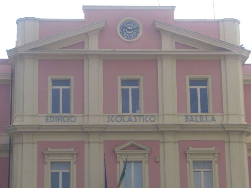 Galleria foto 'Bari, un caso di sospetta tubercolosi nella scuola primaria: controlli dell’Asl alla “Balilla”' - foto 1