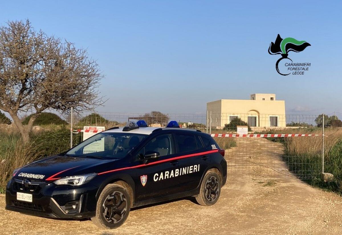 Salve, sequestrato un cantiere in un’area sottoposta a vincolo: non aveva autorizzazioni paesaggistiche