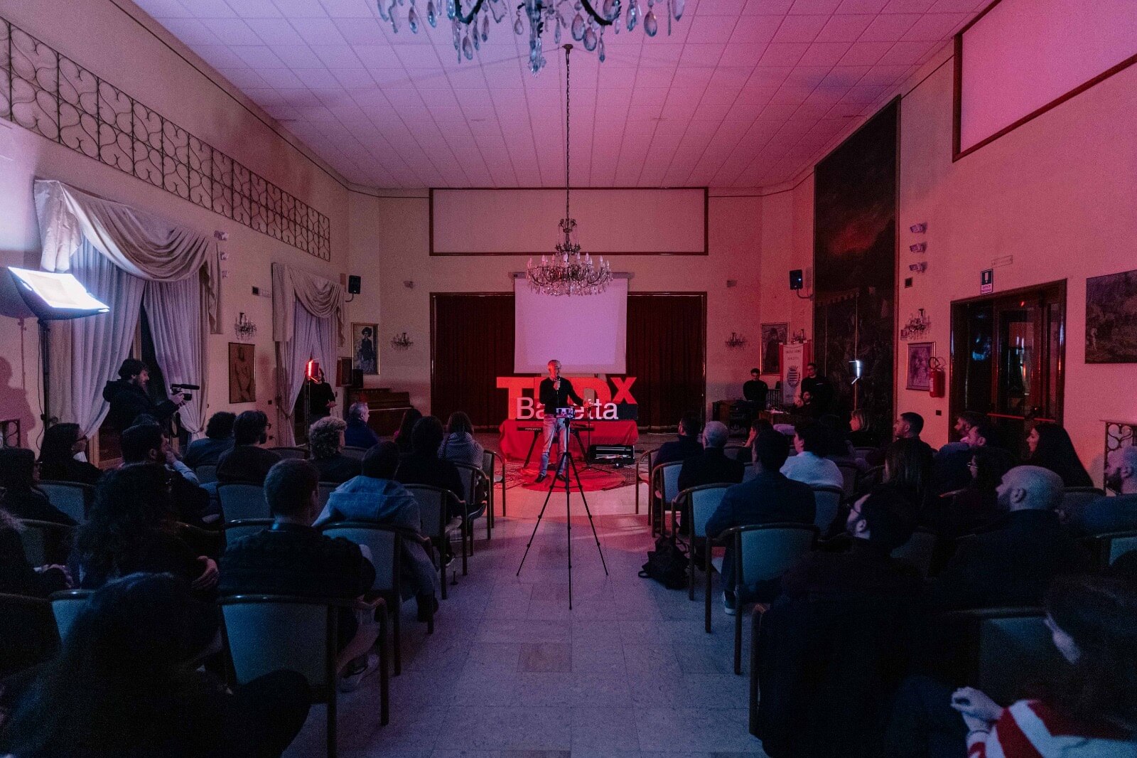 TEDxBarletta riparte con Pilot: il primo Salon 2025 per esplorare il coraggio del cambiamento