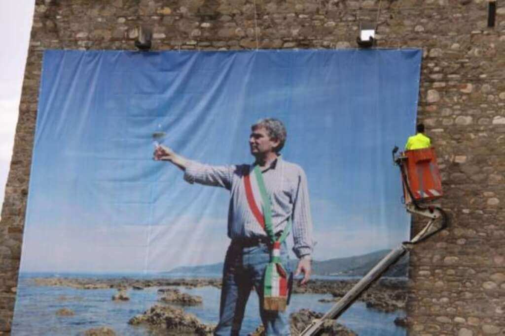 Galleria foto 'Indagini chiuse per l’omicidio Vassallo, il sindaco scoprì un traffico di droga a Pollica: in 8 nei guai' - foto 1