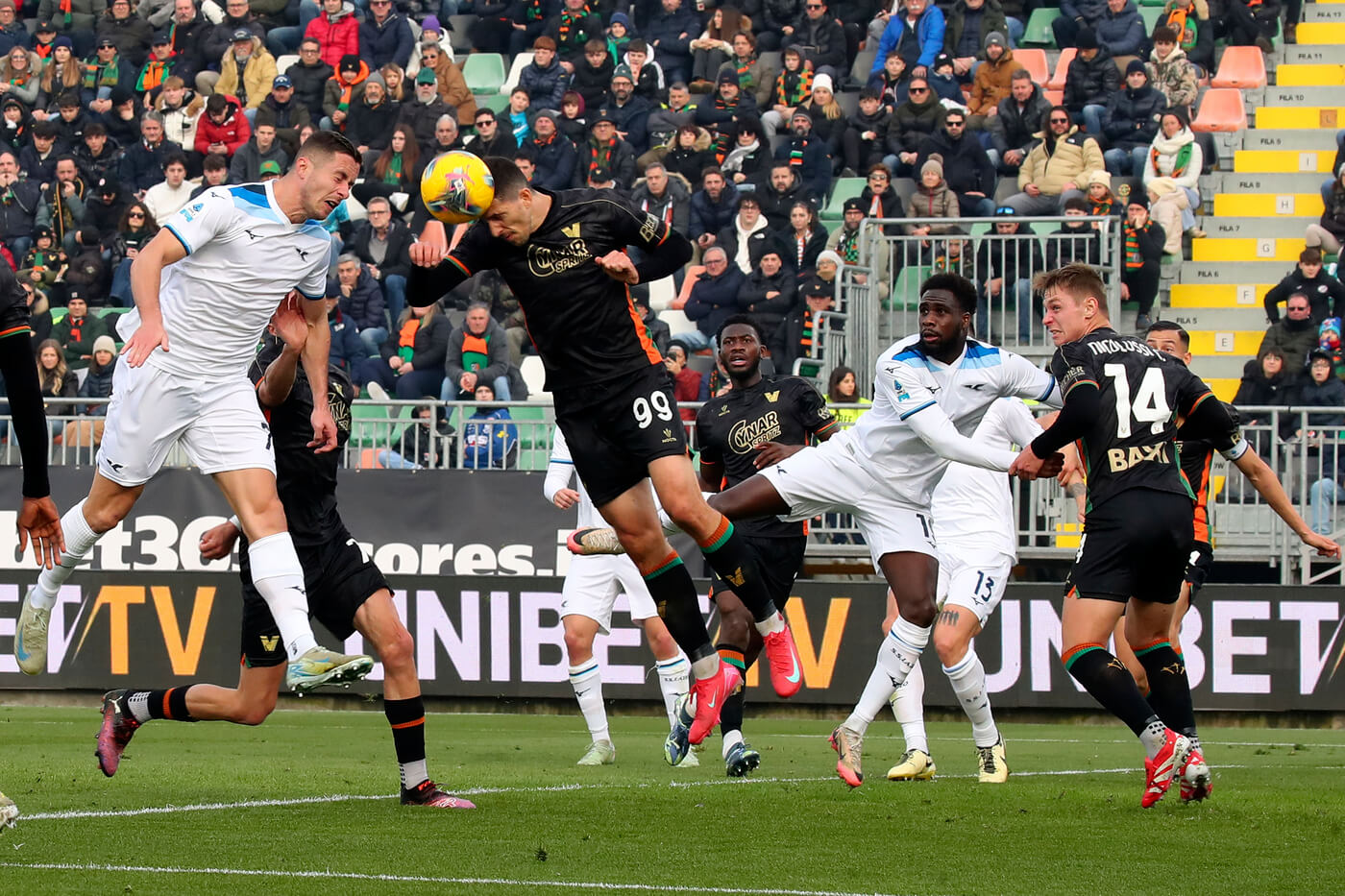 Serie A, la Lazio rallenta a Venezia: tanta intensità ma nessun gol al “Penzo”