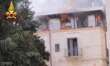 Paura a Ruvo di Puglia, divampa l’incendio in una mansarda: in salvo una donna