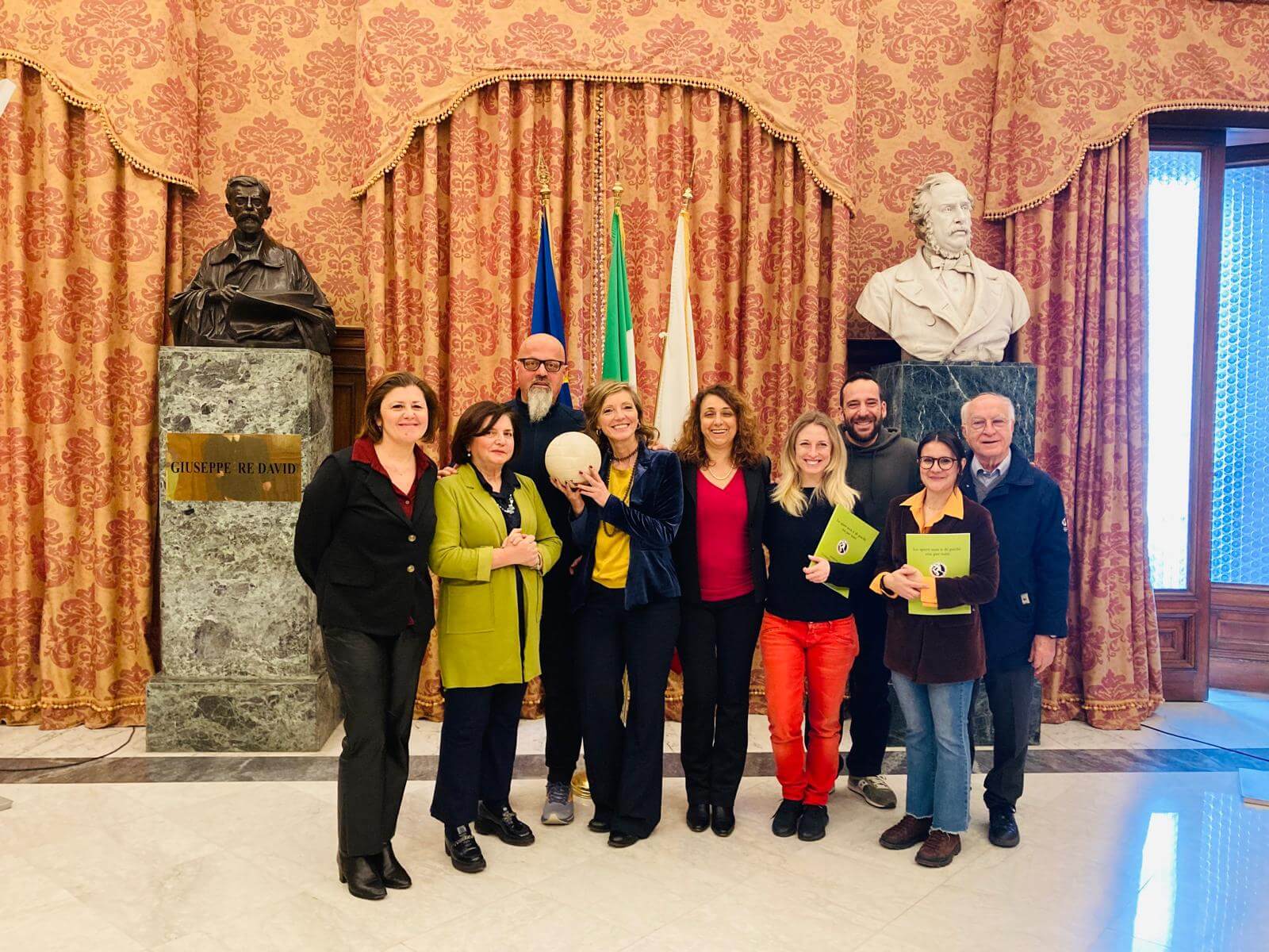 “Women in Futsal” a Bari, la prima squadra di calcio con donne in condizioni di vulnerabilità