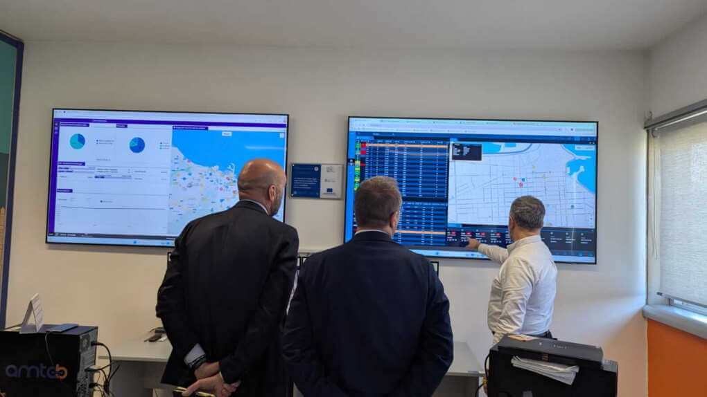 Cantieri a Bari, Leccese nella sede Amtab per fare il punto sull’organizzazione del trasporto pubblico locale