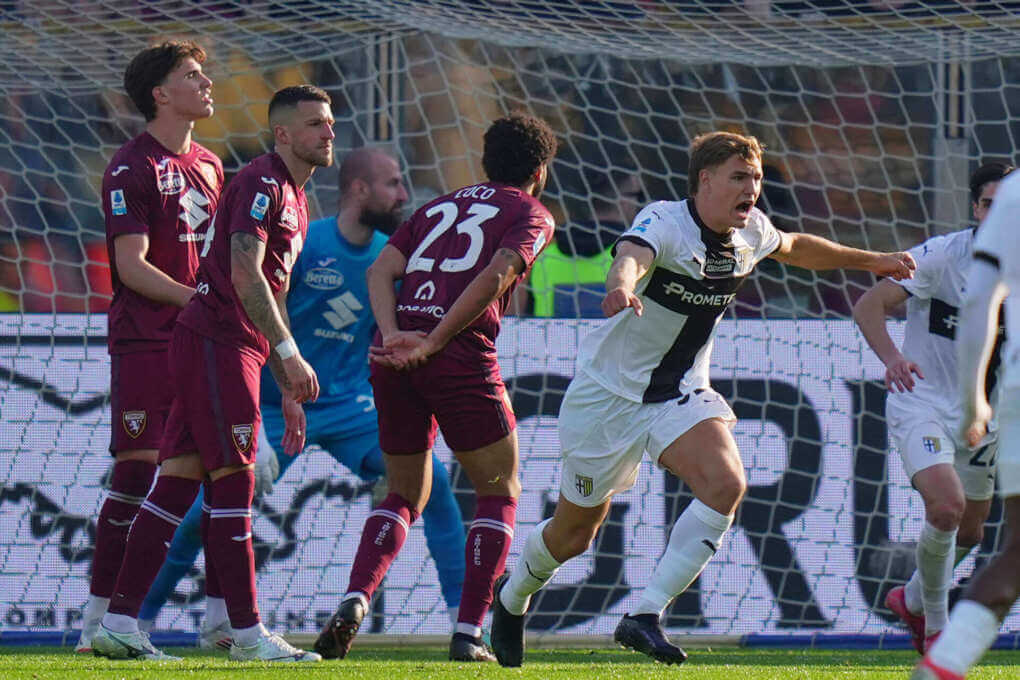 Serie A, la doppietta di Pellegrino annulla i gol di Elmas e Che Adams: Parma-Torino 2-2 Serie A, la doppietta di Pellegrino annulla i gol di Elmas e Che Adams: Parma-Torino 2-2
